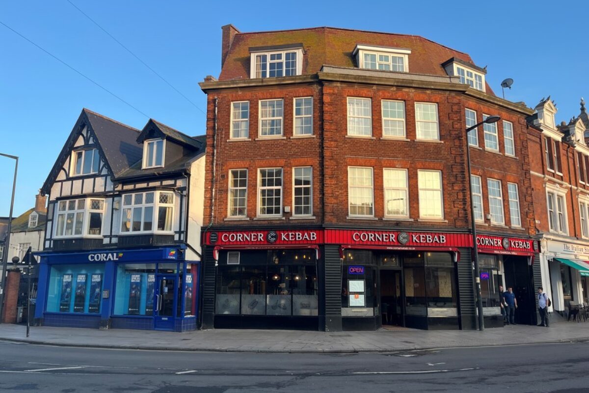 3 The Strand, Exmouth for sale Primary Photo- Image 1 of 6