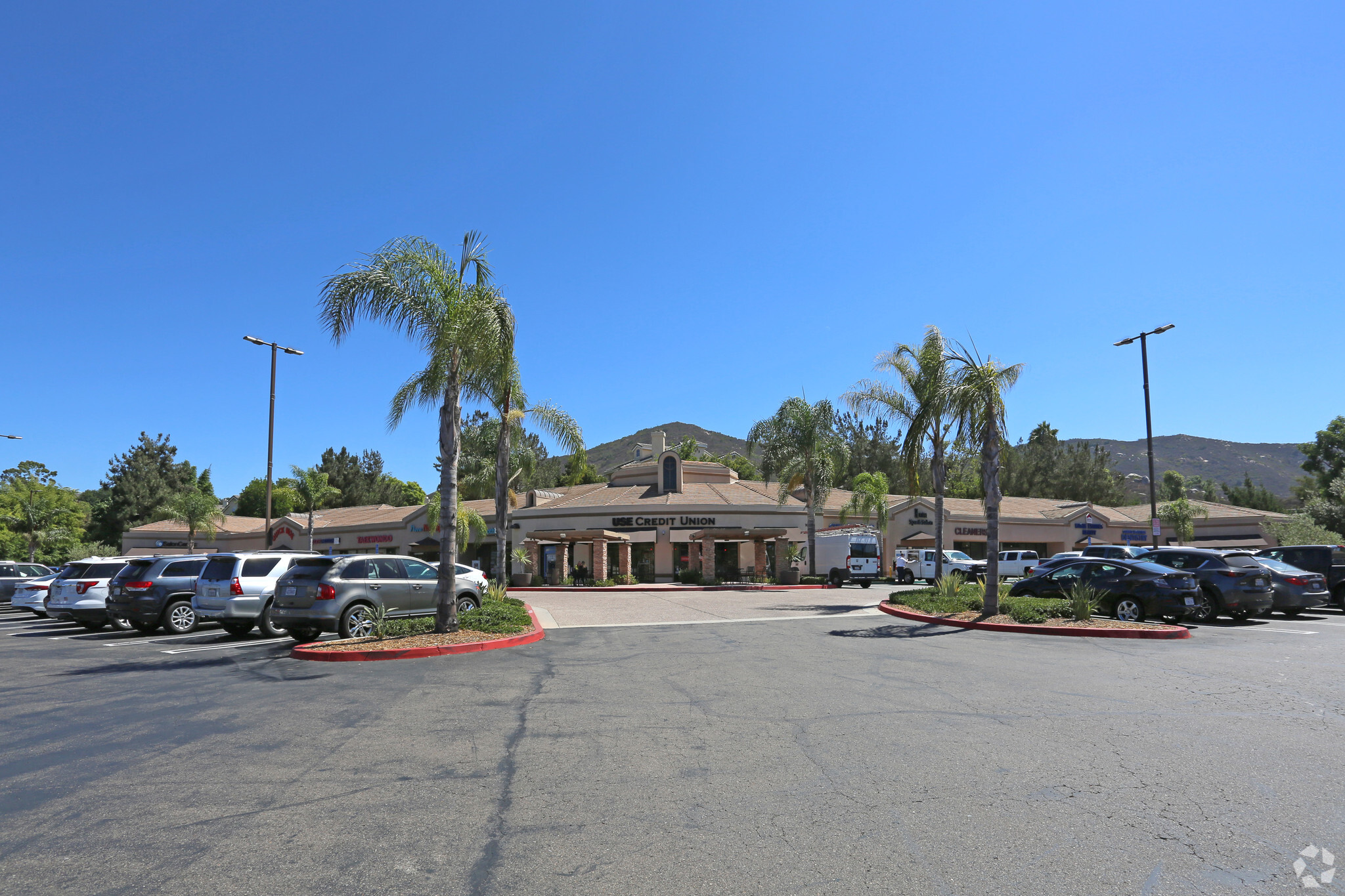 10175-10195 Rancho Carmel Dr, San Diego, CA for lease Primary Photo- Image 1 of 7