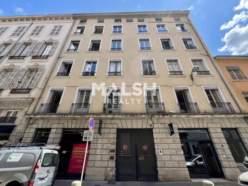 Office in Lyon for lease Building Photo- Image 1 of 18