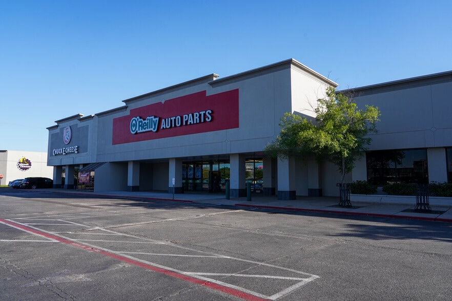 122-262 E FM 1960 Byp, Humble, TX for lease - Building Photo - Image 2 of 7