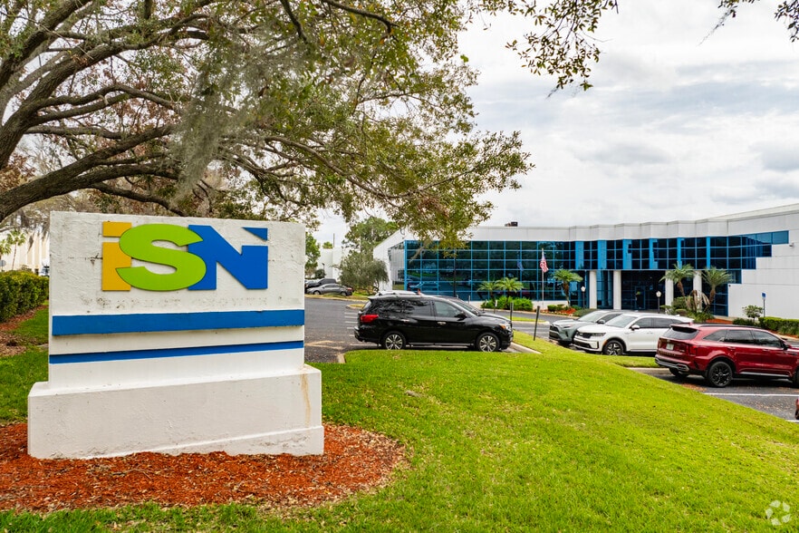 2727 Interstate Dr, Lakeland, FL for sale - Building Photo - Image 2 of 7