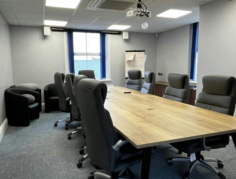 2 Station Rd, Otley for lease Interior Photo- Image 1 of 8