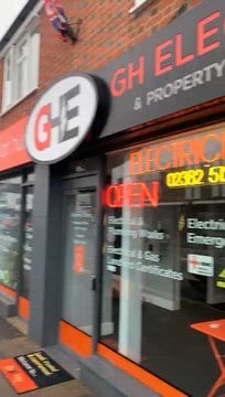 22-24 Commercial Rd, Totton for sale - Commercial Listing Video - Image 2 of 10