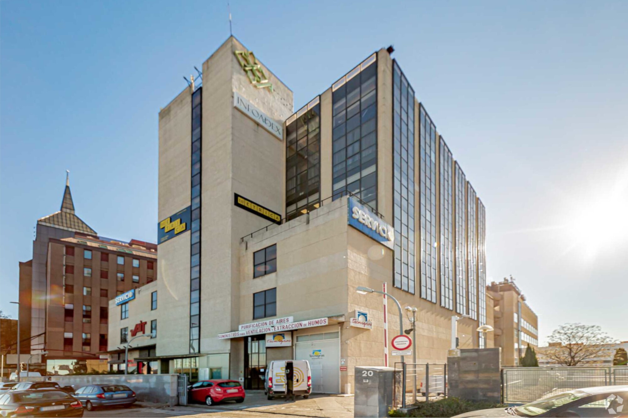Office in Madrid, Madrid for sale Building Photo- Image 1 of 4