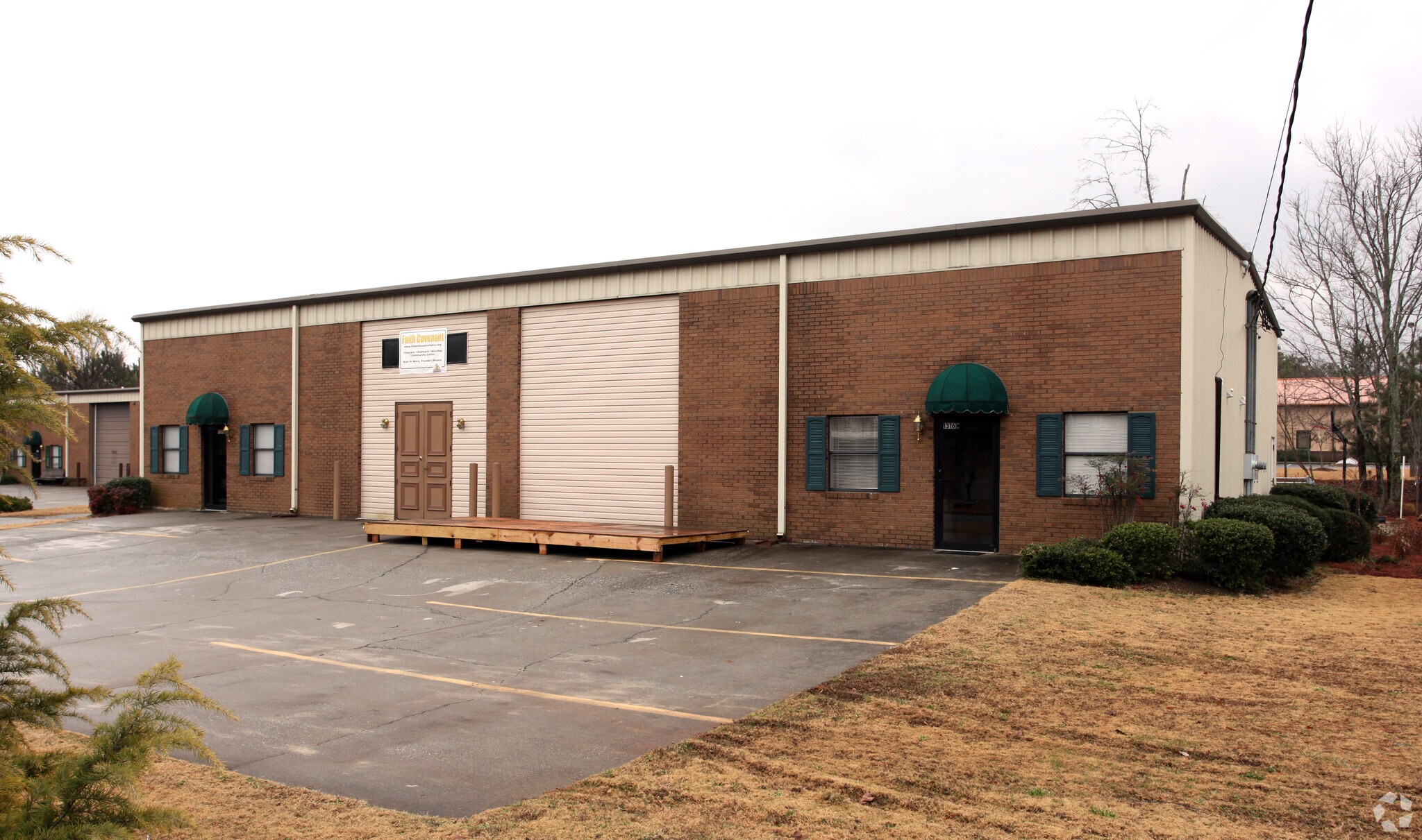 1316 SW Olympic Ct, Conyers, GA for sale Primary Photo- Image 1 of 1