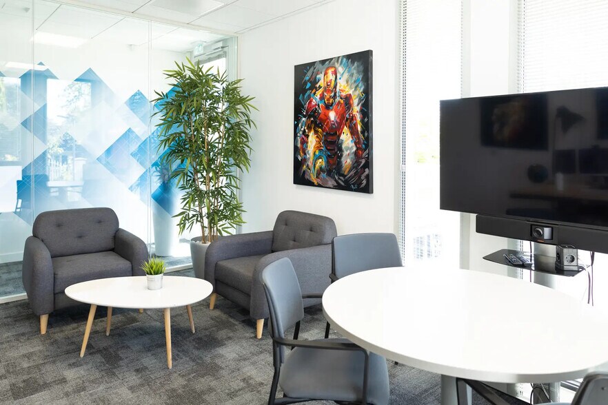 11 Rue De La Voie Lactée, Saint-Didier-au-Mont-d'Or for lease - Building Photo - Image 3 of 11