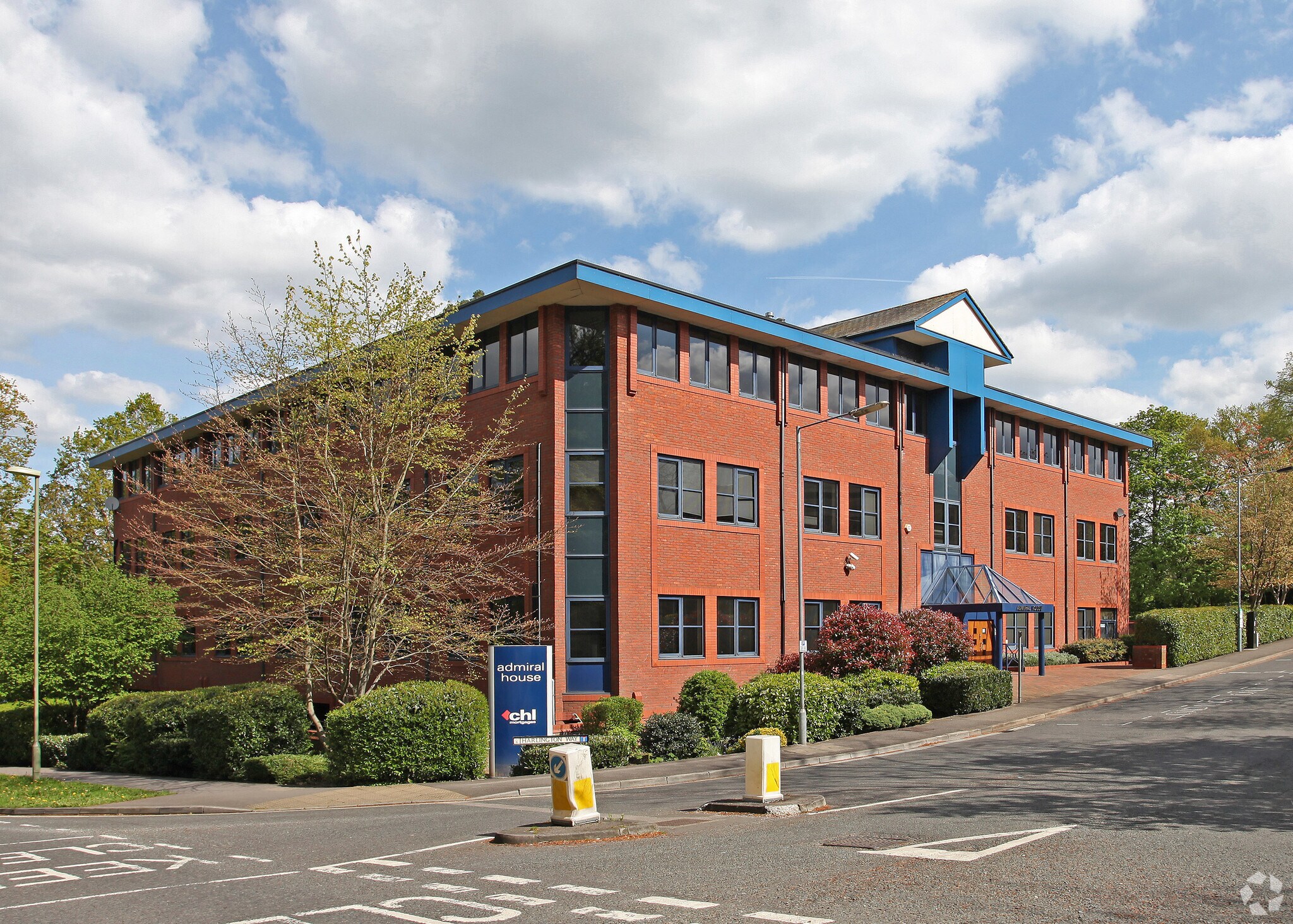 Harlington Way N, Fleet for lease Primary Photo- Image 1 of 7