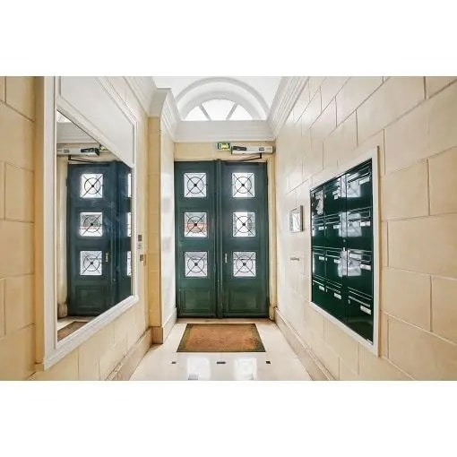 24 Rue De Châteaudun, Paris for lease - Lobby - Image 2 of 10