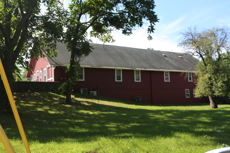 23 Taylortown Rd, Montville, NJ for sale - Primary Photo - Image 1 of 8