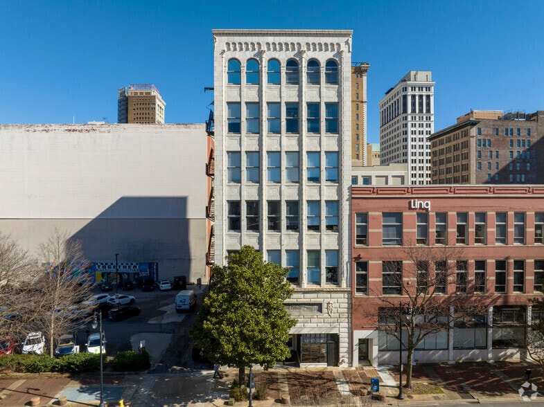 111 19th St N, Birmingham, AL for sale - Building Photo - Image 3 of 24