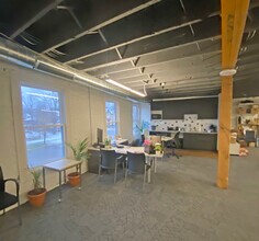 649 Colborne St, London, ON for lease Building Photo- Image 2 of 6