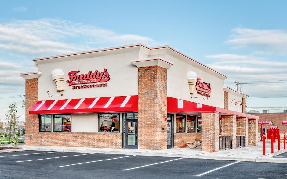 Freddy's Frozen Custard & Steakburgers.