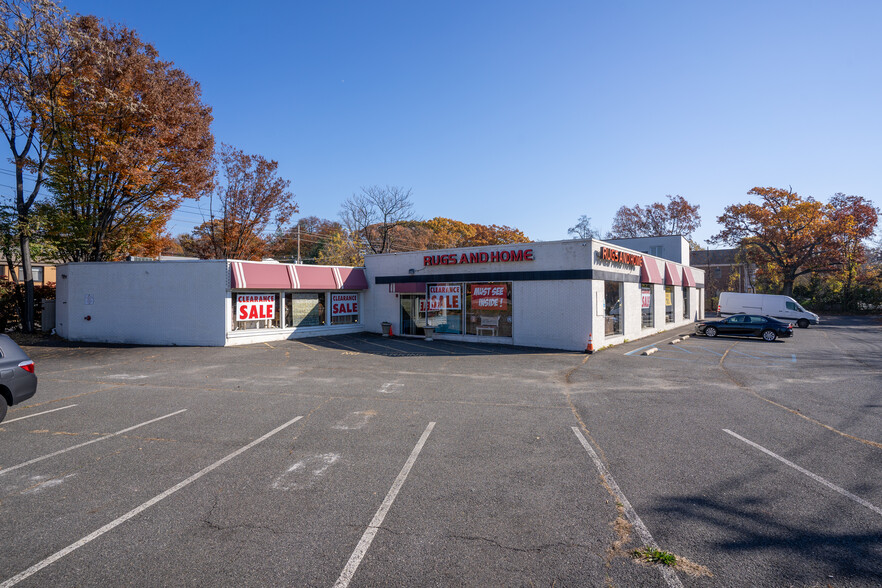 42 N State Route 17, Paramus, NJ for sale - Building Photo - Image 1 of 1