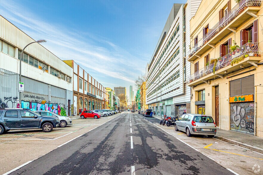 Carrer de Pere IV, 128, Barcelona, Barcelona for lease - Building Photo - Image 2 of 7