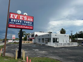 3155 Clark Rd, Sarasota FL - Drive Through Restaurant