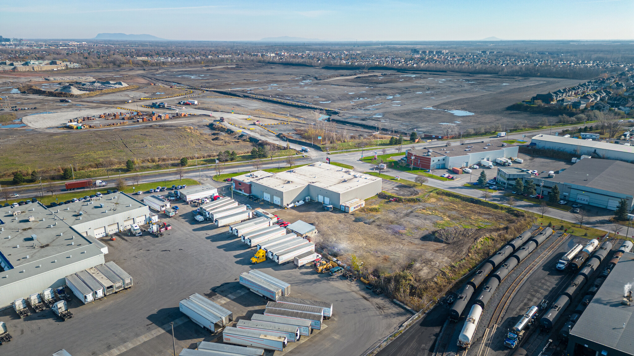 850 Ch Saint-José, La Prairie, QC for lease Primary Photo- Image 1 of 4