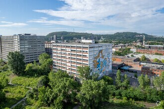 5605 Av De Gaspé, Montréal, QC - AERIAL  map view - Image1