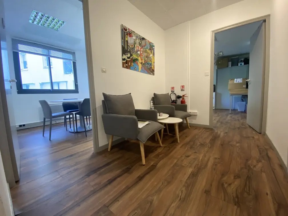 Office in Nantes for lease Interior Photo- Image 1 of 6