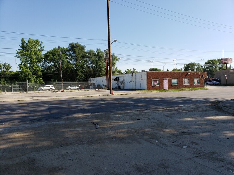 1082 W Mound St, Columbus, OH for lease - Building Photo - Image 1 of 7