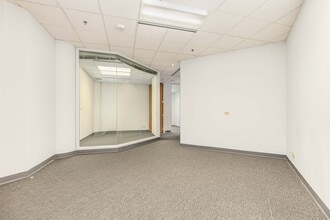 2155 Kalakaua Ave, Honolulu, HI for lease Interior Photo- Image 1 of 1
