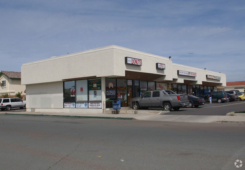 1002-1010 Palm Ave, Imperial Beach, CA for sale - Building Photo - Image 2 of 5