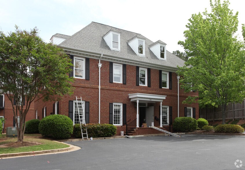 3841 Bridge Rd, Norcross, GA 30092