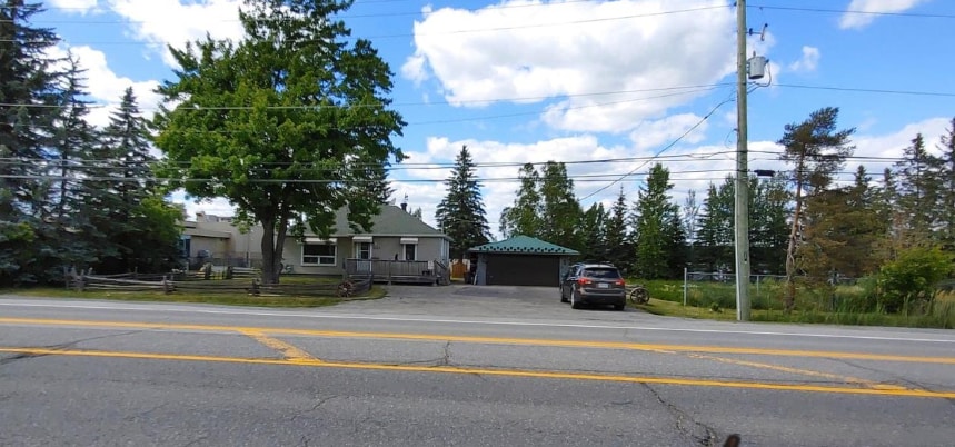 4023 Carling Av, Ottawa, ON for sale - Primary Photo - Image 1 of 4