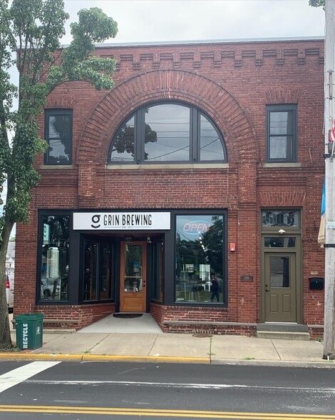 32 Church St, Keansburg, NJ for sale - Building Photo - Image 1 of 16