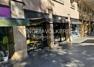 Retail in Barcelona, Barcelona for lease Interior Photo- Image 1 of 8