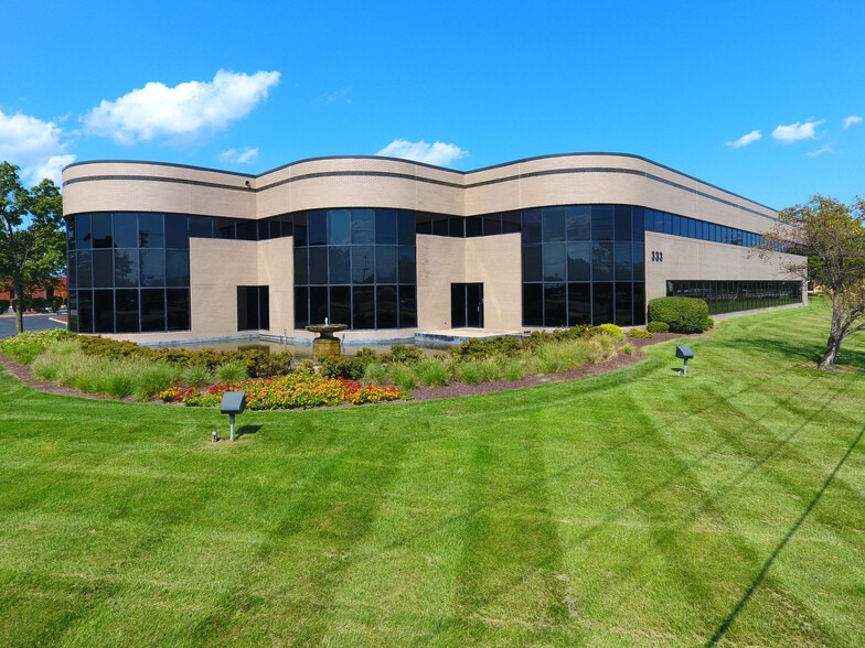 Fairview Executive Park portfolio of 3 properties for sale on LoopNet.com - Building Photo - Image 3 of 5