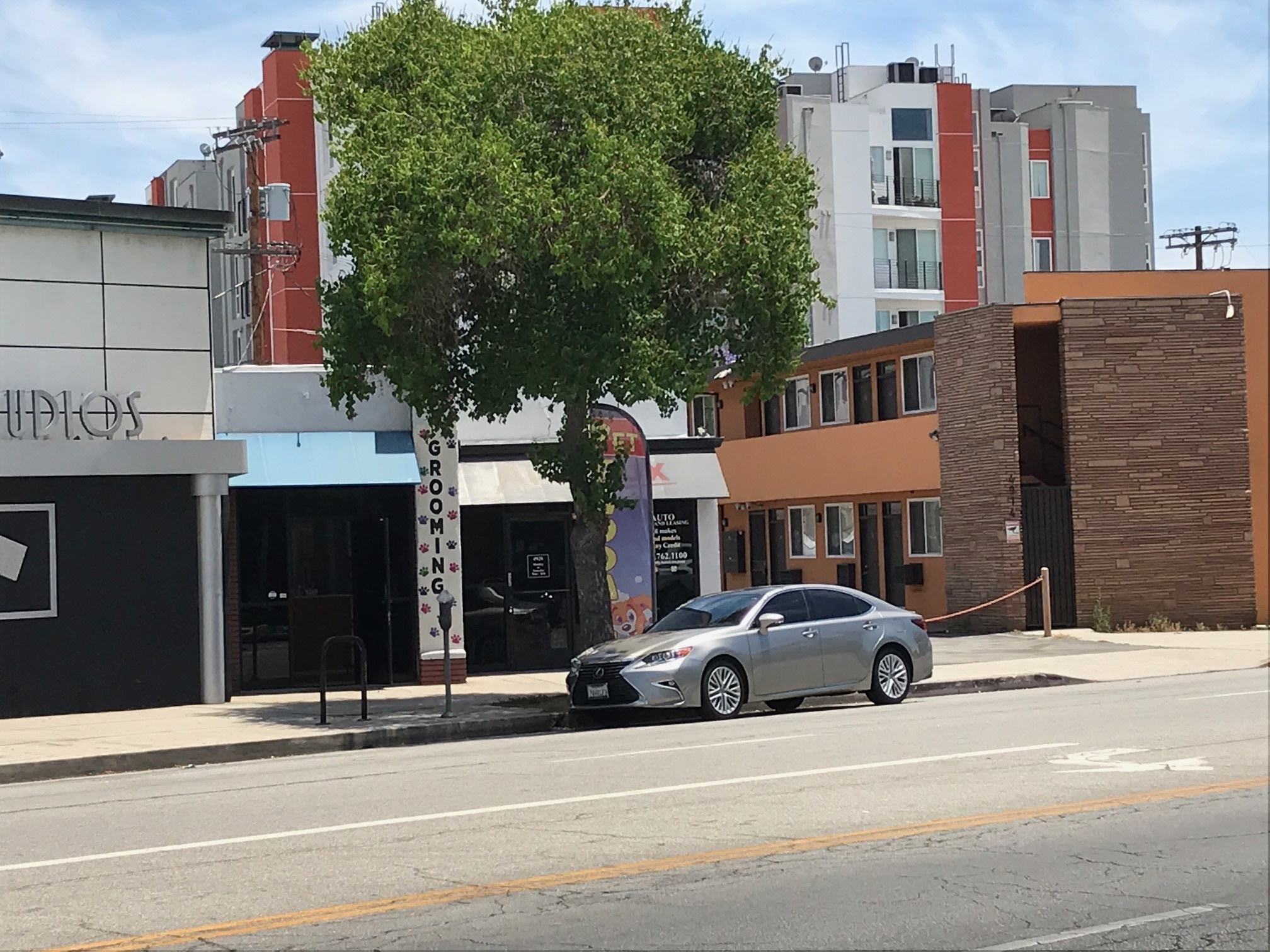 4920 Lankershim Blvd, North Hollywood, CA for sale Primary Photo- Image 1 of 1