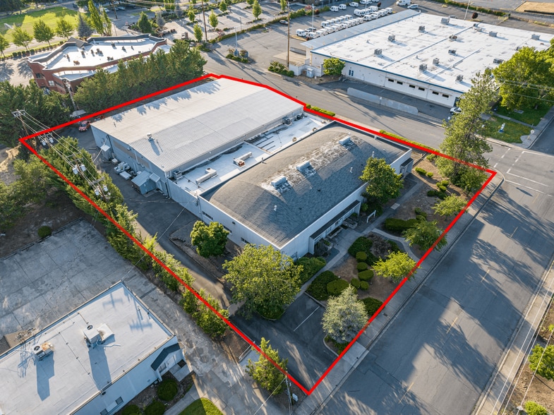 1600 NW Washington Blvd, Grants Pass, OR for sale - Building Photo - Image 3 of 71