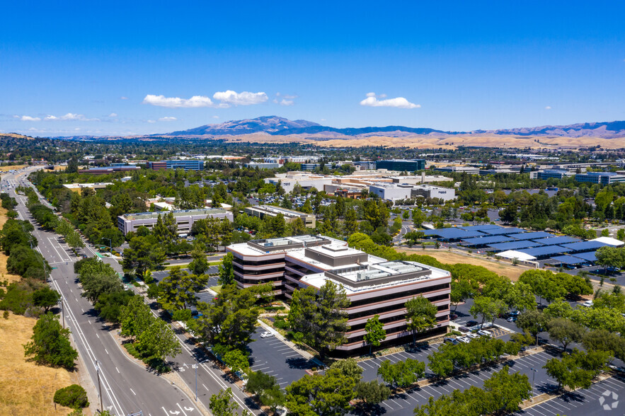 7901 Stoneridge Dr, Pleasanton, CA for lease - Aerial - Image 2 of 5