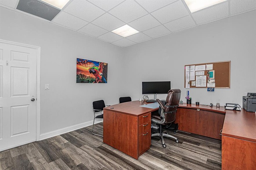 7301 Wiles Rd, Coral Springs, FL for sale - Building Photo - Image 2 of 20