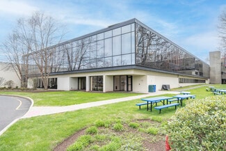 More details for 710 Bridgeport Ave, Shelton, CT - Office, Industrial for Lease