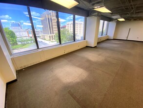 500 E Main St, Norfolk, VA for lease Interior Photo- Image 2 of 4