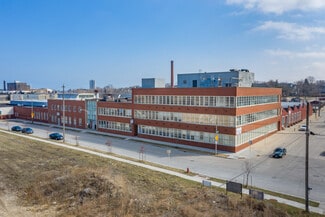 More details for 427-433 E Stewart St, Milwaukee, WI - Industrial for Lease