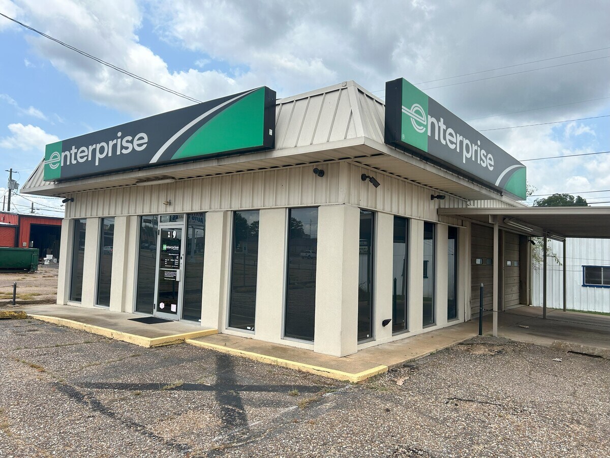 819 Texas Blvd, Texarkana, TX 75501