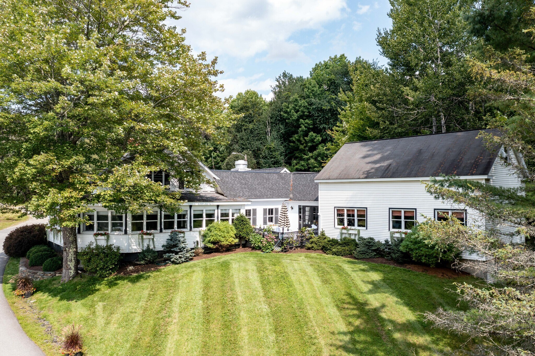 4182 Waterbury-Stowe Rd, Waterbury Center, VT for sale Building Photo- Image 1 of 1