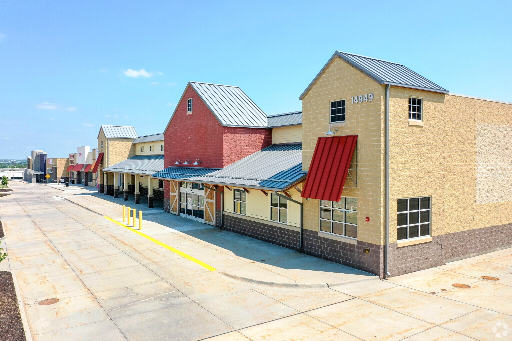 14933-14949 Evans Plz, Omaha, NE for sale Primary Photo- Image 1 of 1