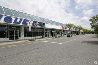 5701-5755 Sunrise Hwy, Holbrook, NY for lease Building Photo- Image 1 of 4