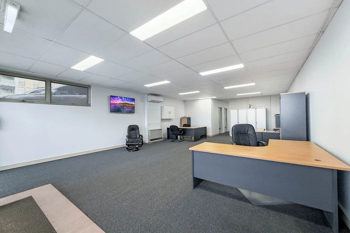 24 Mason St, Baw Baw, VIC 3820 - Unit 5 -  - Interior Photo - Image 2 of 6