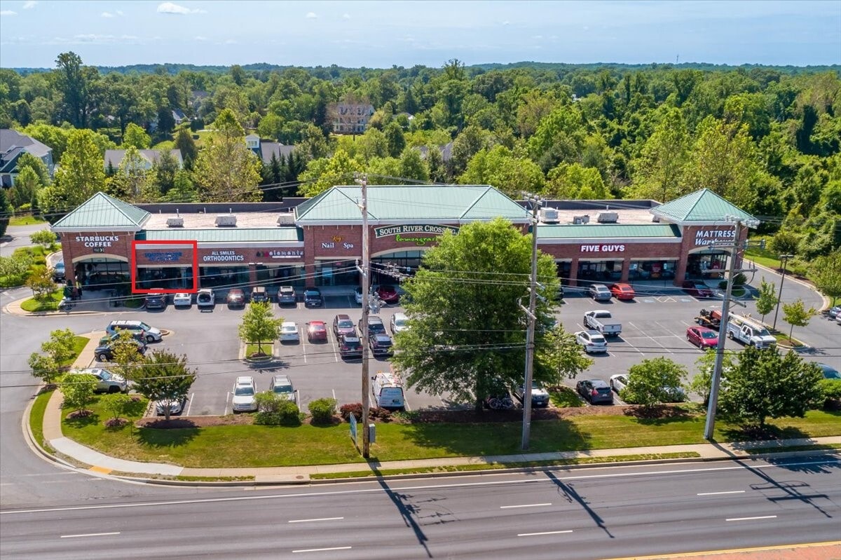 3059 Solomons Island Rd, Edgewater, MD 21037