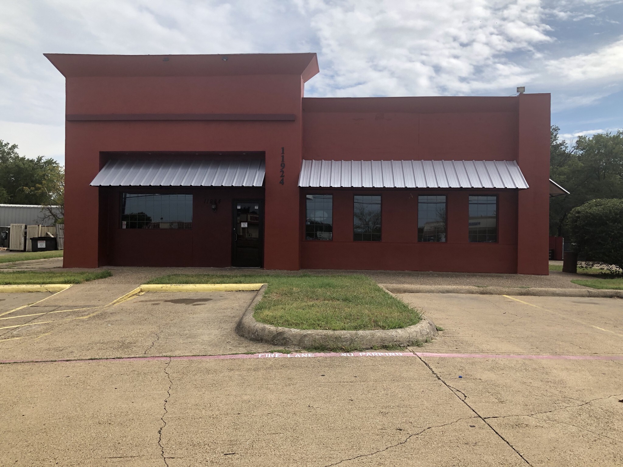 11924 Elam Rd, Balch Springs, TX for sale Primary Photo- Image 1 of 1