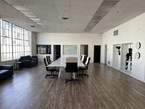 4512-4514 Hollis St, Emeryville, CA for lease Interior Photo- Image 2 of 7