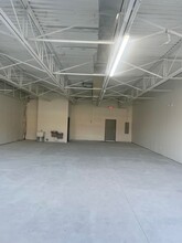 27427-27477 Eureka Rd, Romulus, MI for lease Building Photo- Image 2 of 6