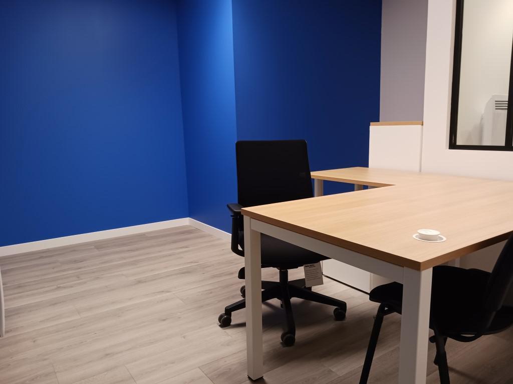 Office in Quimper for lease Interior Photo- Image 1 of 6