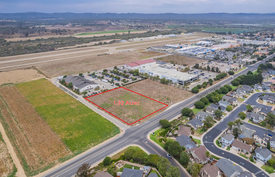 1035 W Central Ave, Lompoc, CA for sale - Building Photo - Image 1 of 18