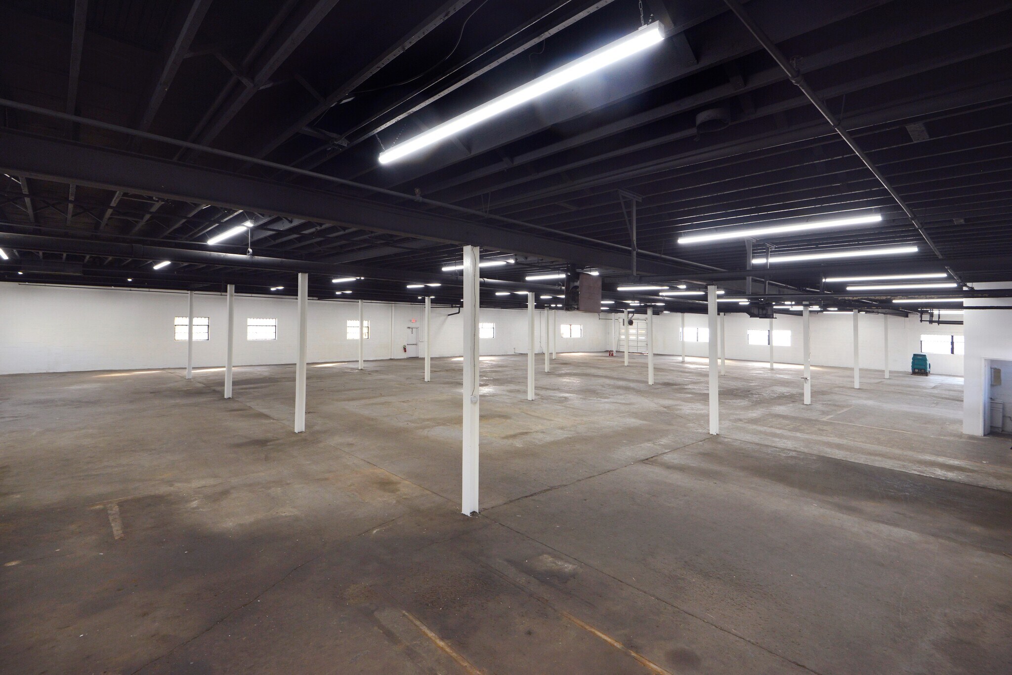 2 W Commercial Ave, Moonachie, NJ 07074 Industrial for Lease