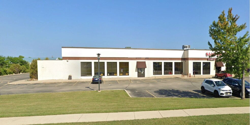 4235-4237 Green Bay Rd, Kenosha, WI for lease - Building Photo - Image 1 of 7